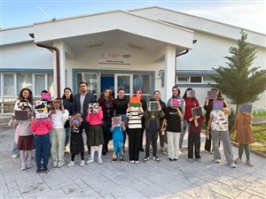 Aksaray Çocuk Evleri Sitesi’nde Sosyal Sorumluluk Kapsamında Bir Sanat Atölyesi Etkinliği