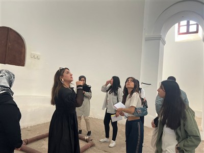Güzelyurt Meslek Yüksekokulu Mimari Dekoratif Sanatlar Bölümü Öğrencileriyle Sanat ve Kültürel Miras Gezisi